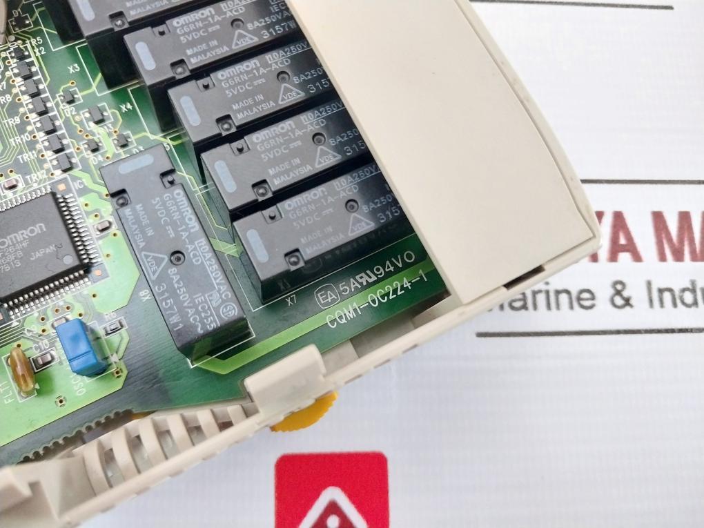 Omron Cqm1-oc224 Plc Output Module 8 Points 250Vac