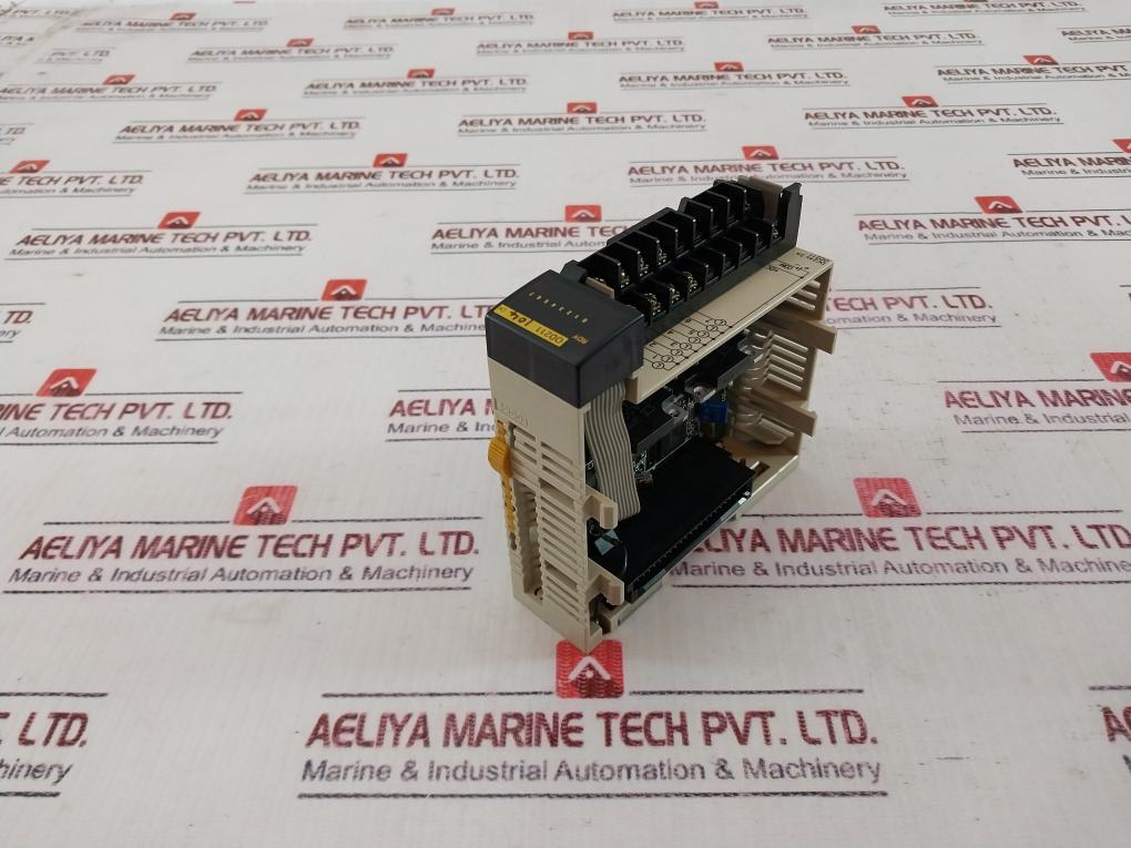 Omron Cqm1-od211 Digital Output Unit 24vdc 2a/point 8 Points 5a