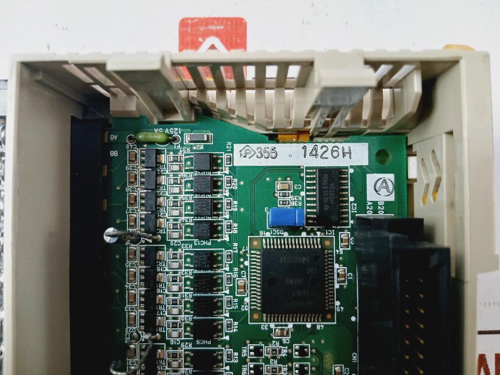 Omron Cqm1-od212 16-point Output Module W/ Cqm1-cpu11-9 End Cap