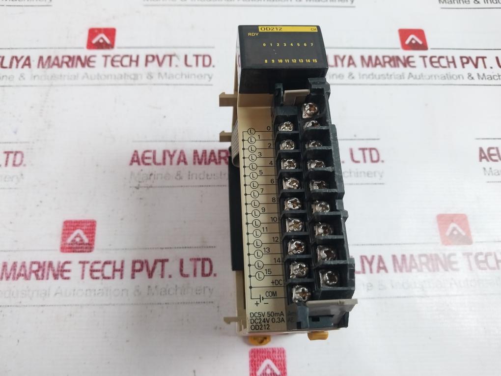 Omron Cqm1-od212 16-point Plc Output Module 5-24Vdc 0.3A