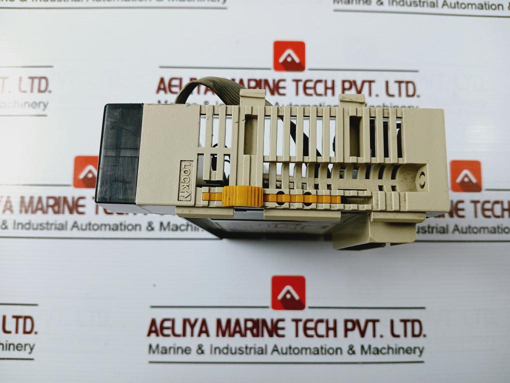 Omron Cqm1-od212 16-points Digital Output Unit 5-24V Dc 0.3A