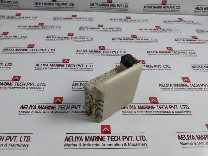 Omron Cqm1-od212 Cqm1-series 16-points Output Module, 24Vdc, 4.8A, 50Ma