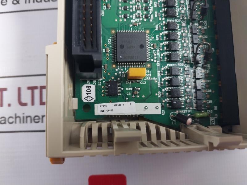 Omron Cqm1-od212 Cqm1-series 16-points Output Module, 24Vdc, 4.8A