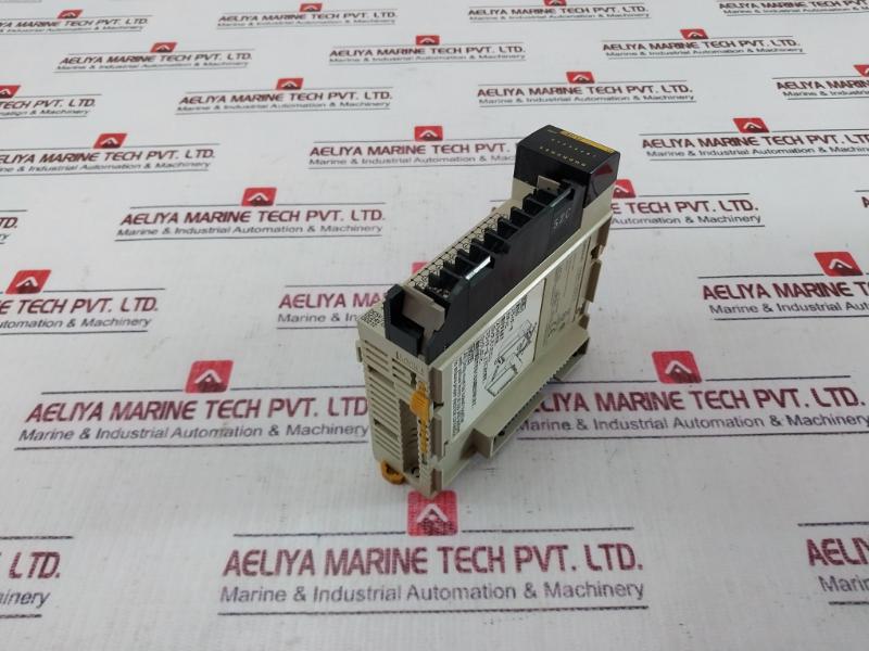 Omron Cqm1-od212 Output Module 16 Points 5-24Vdc 0,3A/Point 4,8A/Unit