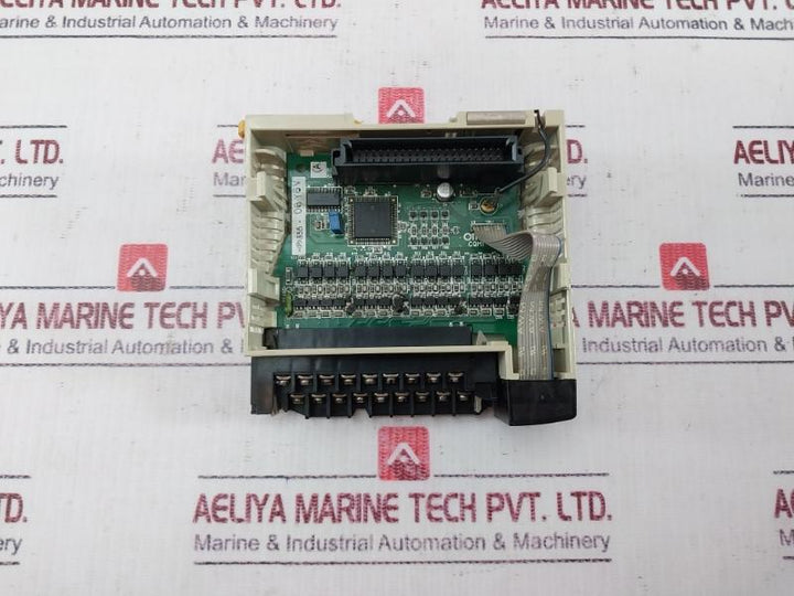 Omron Cqm1-od212 Output Module 16 Points 5-24Vdc 0,3A/Point 4,8A/Unit