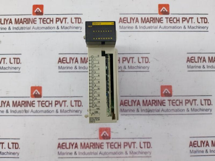 Omron Cqm1-od212 Output Module 5-24Vdc 0.3A