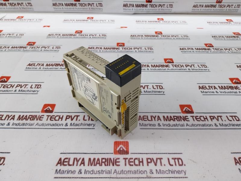 Omron Cqm1-od212 Output Module 5-24Vdc 0.3A