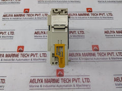 Omron Cqm1-od212 Output Module 5-24Vdc 0.3A