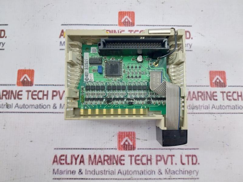 Omron Cqm1-od212 Output Module 5-24Vdc 0.3A