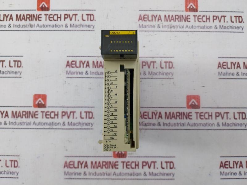 Omron Cqm1-od212 Output Unit 5-24Vdc 0.3A/Point