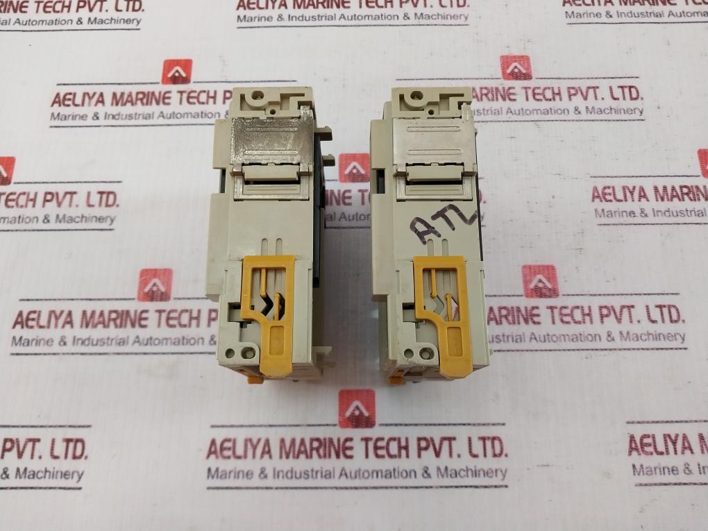 Omron Cqm1-od212 Output Unit Transistor Programmable Controller 5-24Vdc