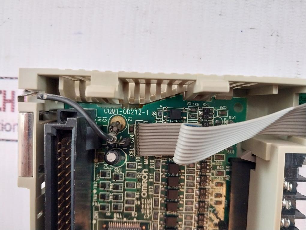 Omron Cqm1-od212 Output Unit Transistor Programmable Controller 5-24Vdc