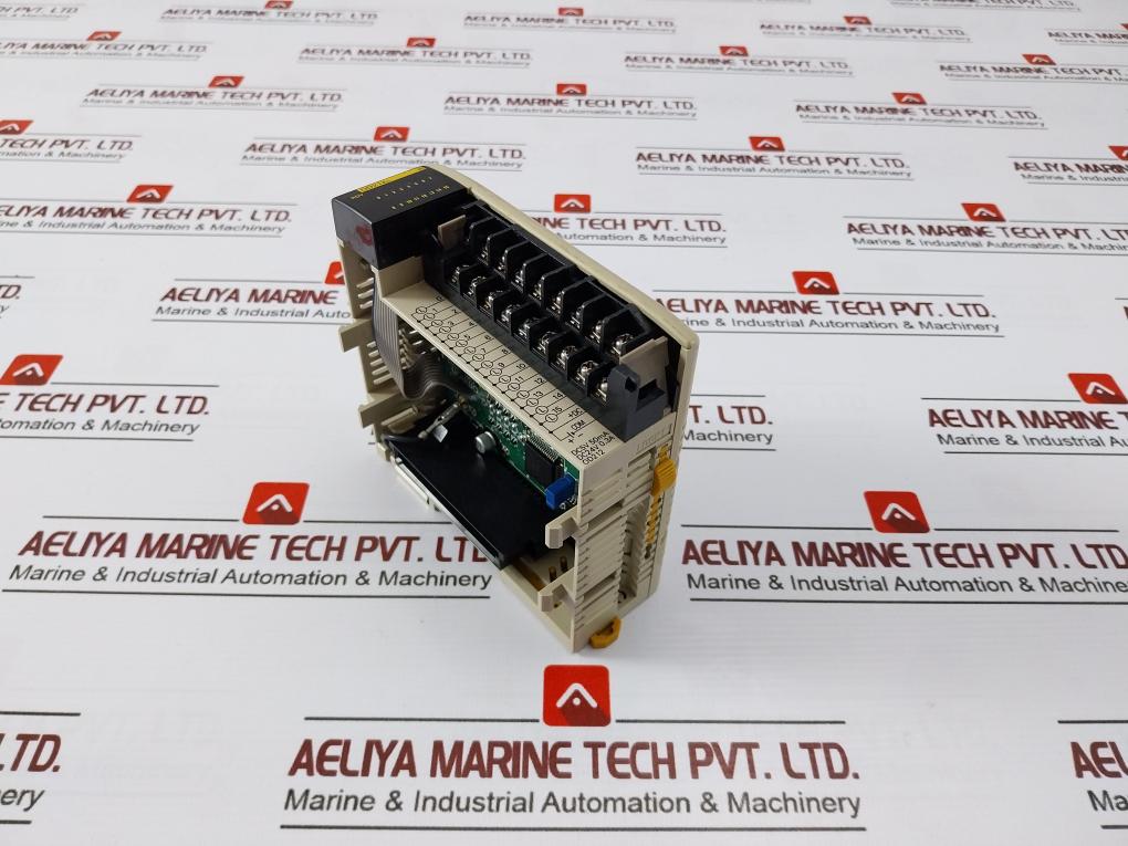 Omron Cqm1-od212 Plc Output Unit Module Dc5V 50Ma 05601009