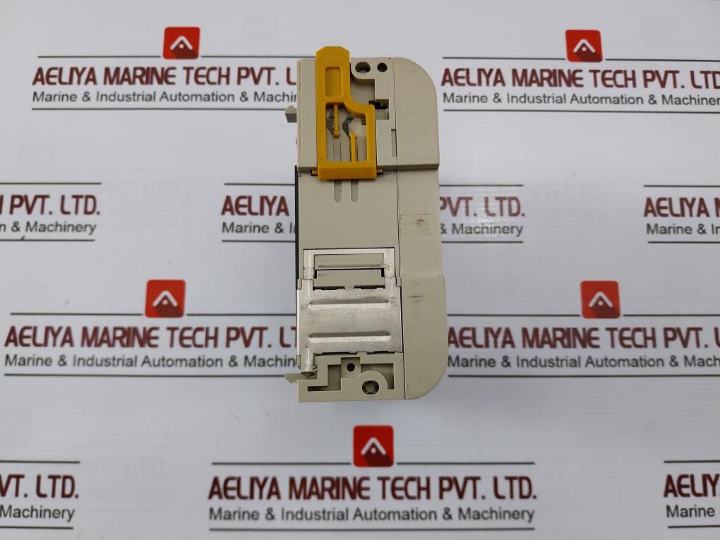 Omron Cqm1-od212 Plc Output Unit Module Dc5V 50Ma 05601009