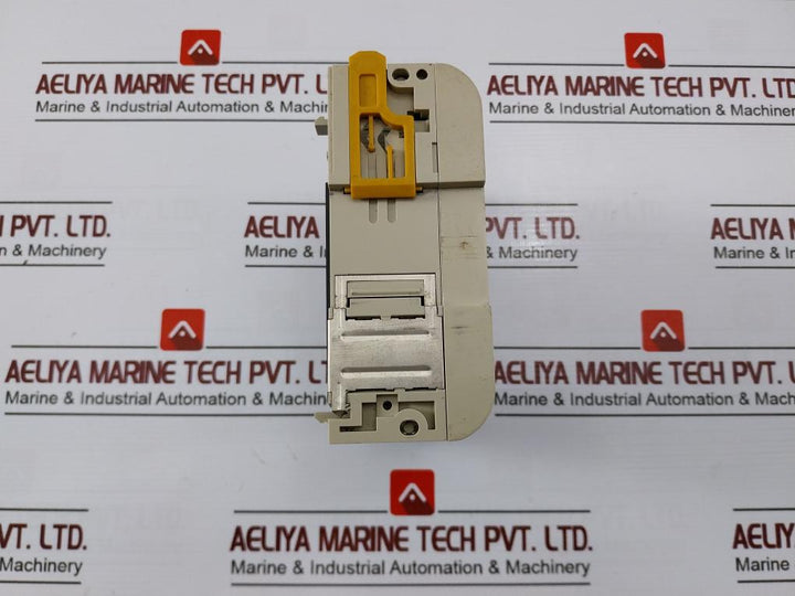 Omron Cqm1-od212 Plc Output Unit Module Dc5V 50Ma 05601009