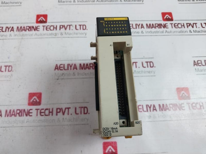 Omron Cqm1-od213 Plc Output Unit Module 32 Points Dc5V 16Ma Dc24V 0.1A