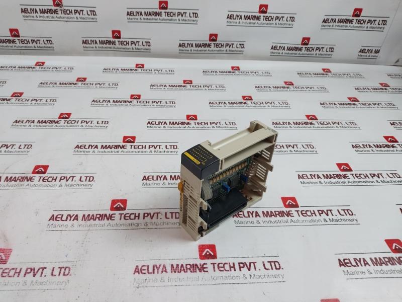 Omron Cqm1-od213 Plc Output Unit Module 32 Points Dc5V 16Ma Dc24V 0.1A