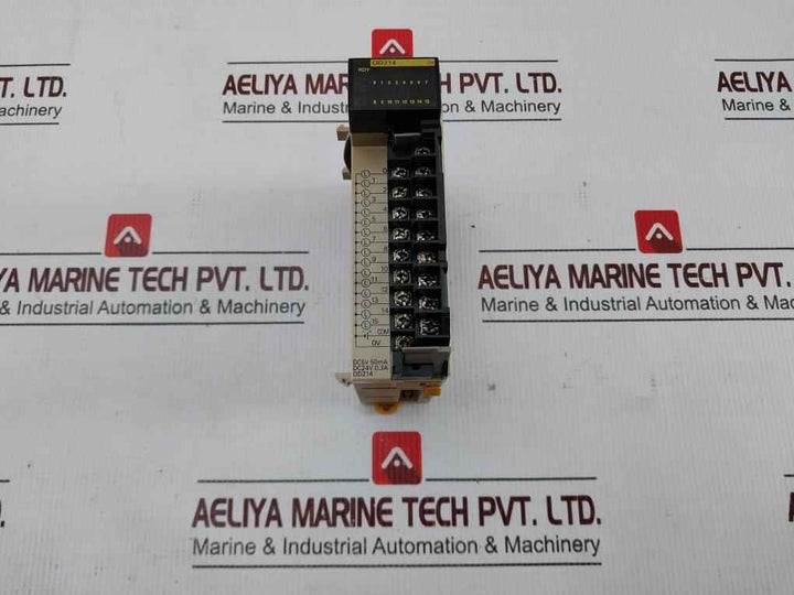 Omron Cqm1-od214 Digital Output Module 94V-0 5-24Vdc 0.3A