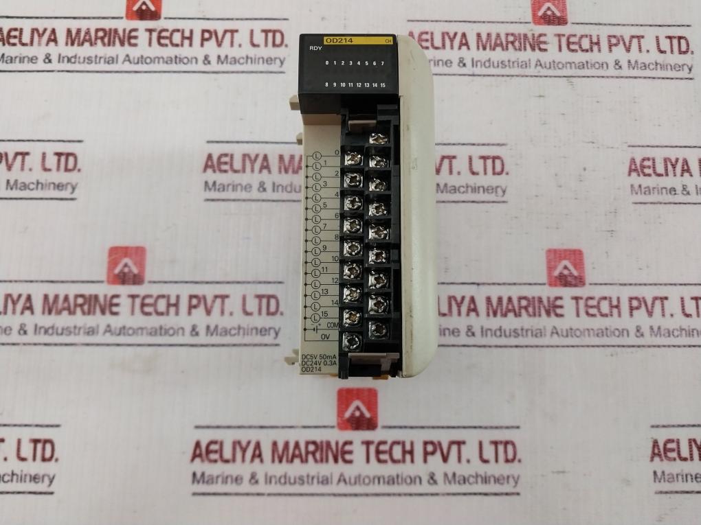 Omron Cqm1-od214 Output Unit Module 5-24Vdc 0.3A 16 Point