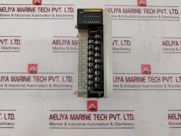 Omron Cqm1-od214 Output Unit Module 5-24Vdc 0.3A 16 Point