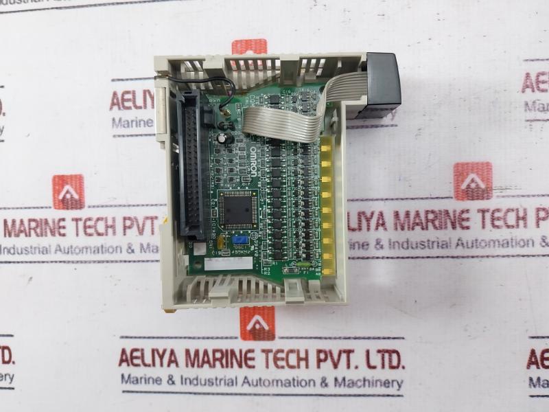 Omron Cqm1-od214 Output Unit Module 5-24Vdc, 0.3A/Point