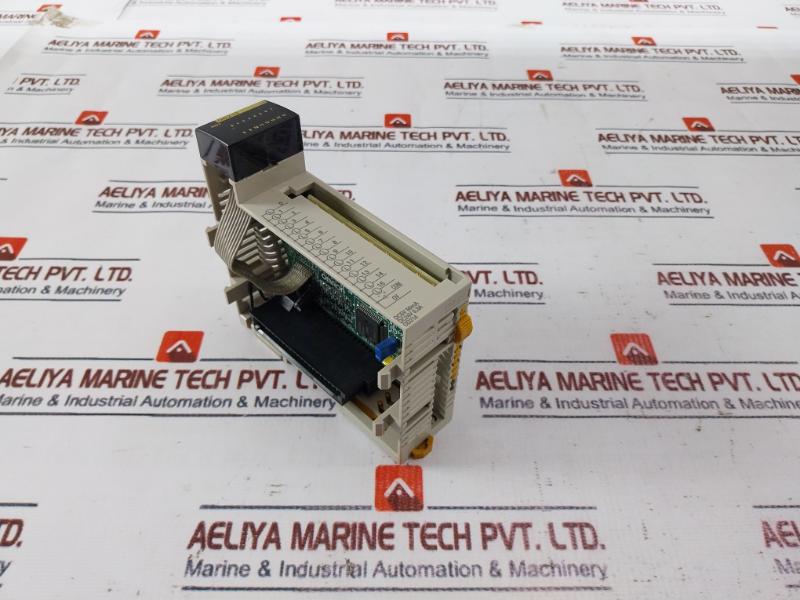 Omron Cqm1-od214 Output Unit Module 5-24Vdc, 0.3A/Point