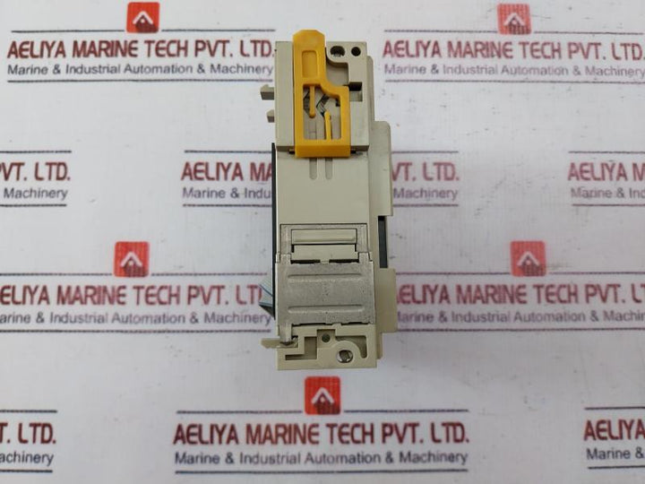Omron Cqm1-od216 32-points Output Module, 24vdc 0.5a