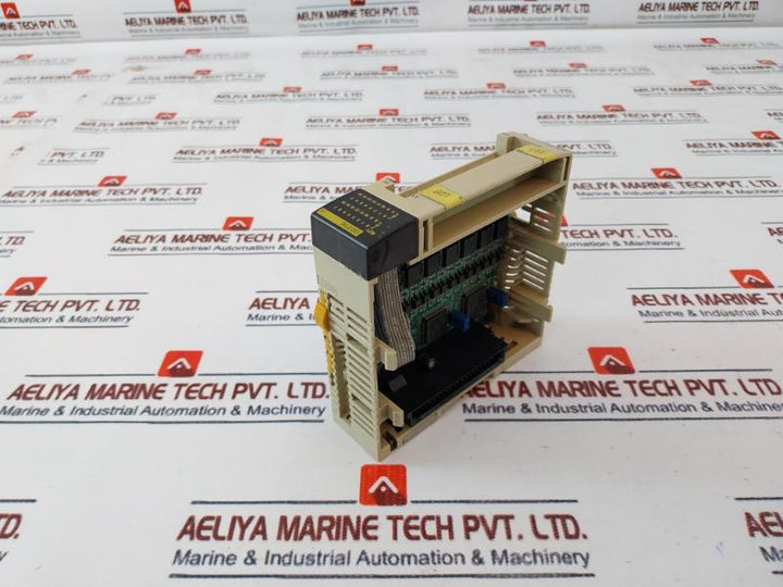 Omron Cqm1-od216 32 Point Output Unit Module 3353314-9a