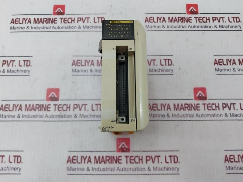 Omron Cqm1-od216 Output Module 32 Points Dc24v 0.5a/point 5a/unit