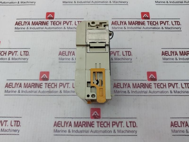 Omron Cqm1-od216 Output Module 32 Points Dc24v 0.5a/point 5a/unit