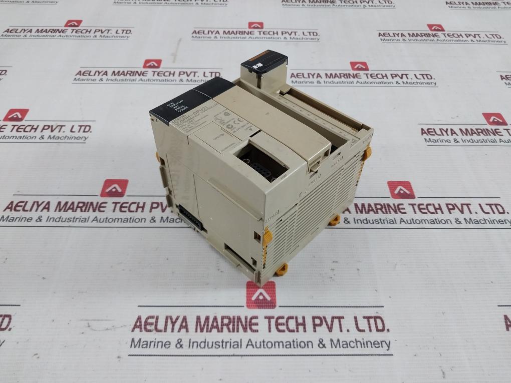 Omron Cqm1-pa203 Plc Power Supply Module 24V Dc 10 Ma 16 Points