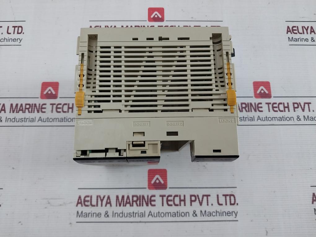 Omron Cqm1-pa203 Plc Power Supply Module 24V Dc 10 Ma 16 Points
