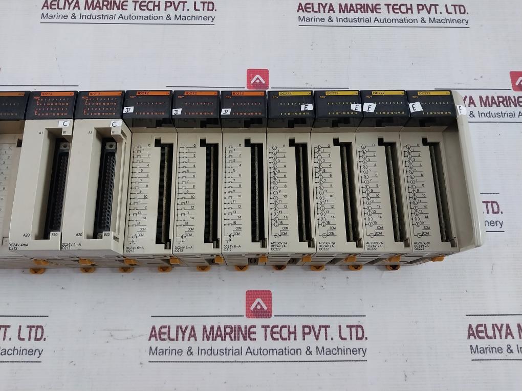 Omron Cqm1-pa203 Plc Power Supply Module 24V Dc 10 Ma 16 Points