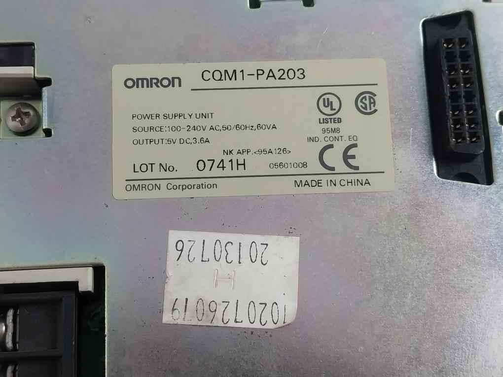 Omron Cqm1-pa203 Plc Power Supply Unit Cpu41-v1 Cqm1-oc221 100-240Vac 60Va 3.6A
