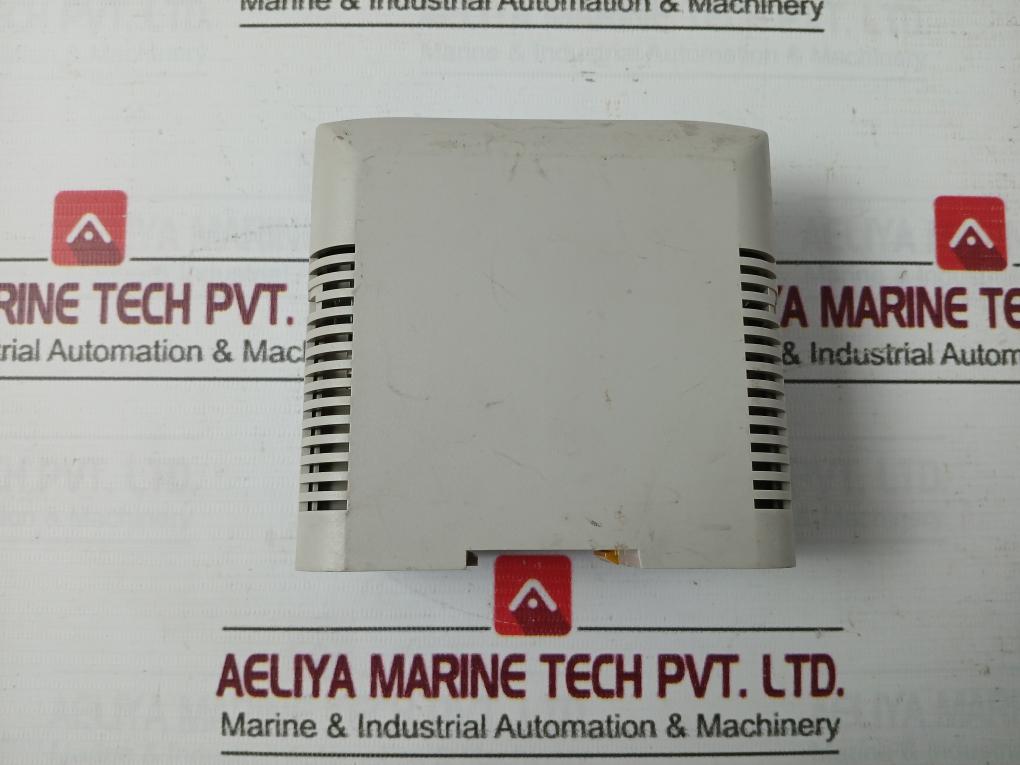 Omron Cqm1-pa203 Plc, Power Supply Module 50/60Hz 3.6A