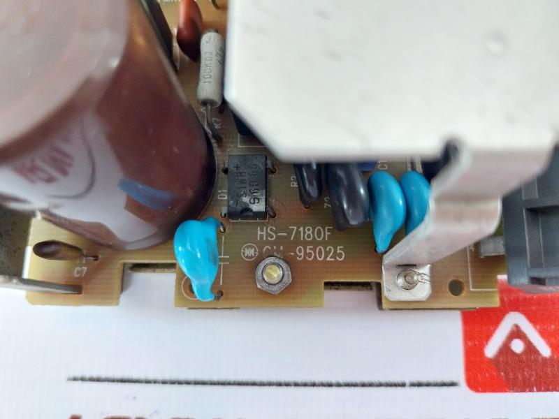 Omron Cqm1-pa203 Power Supply Unit 100-240Vac 50/60Hz 60Va