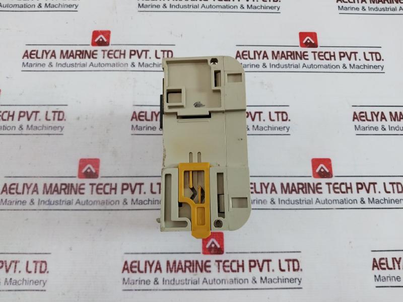 Omron Cqm1-pa203, Cqm1-od212, Cqm1H-cpu51 Module Rack