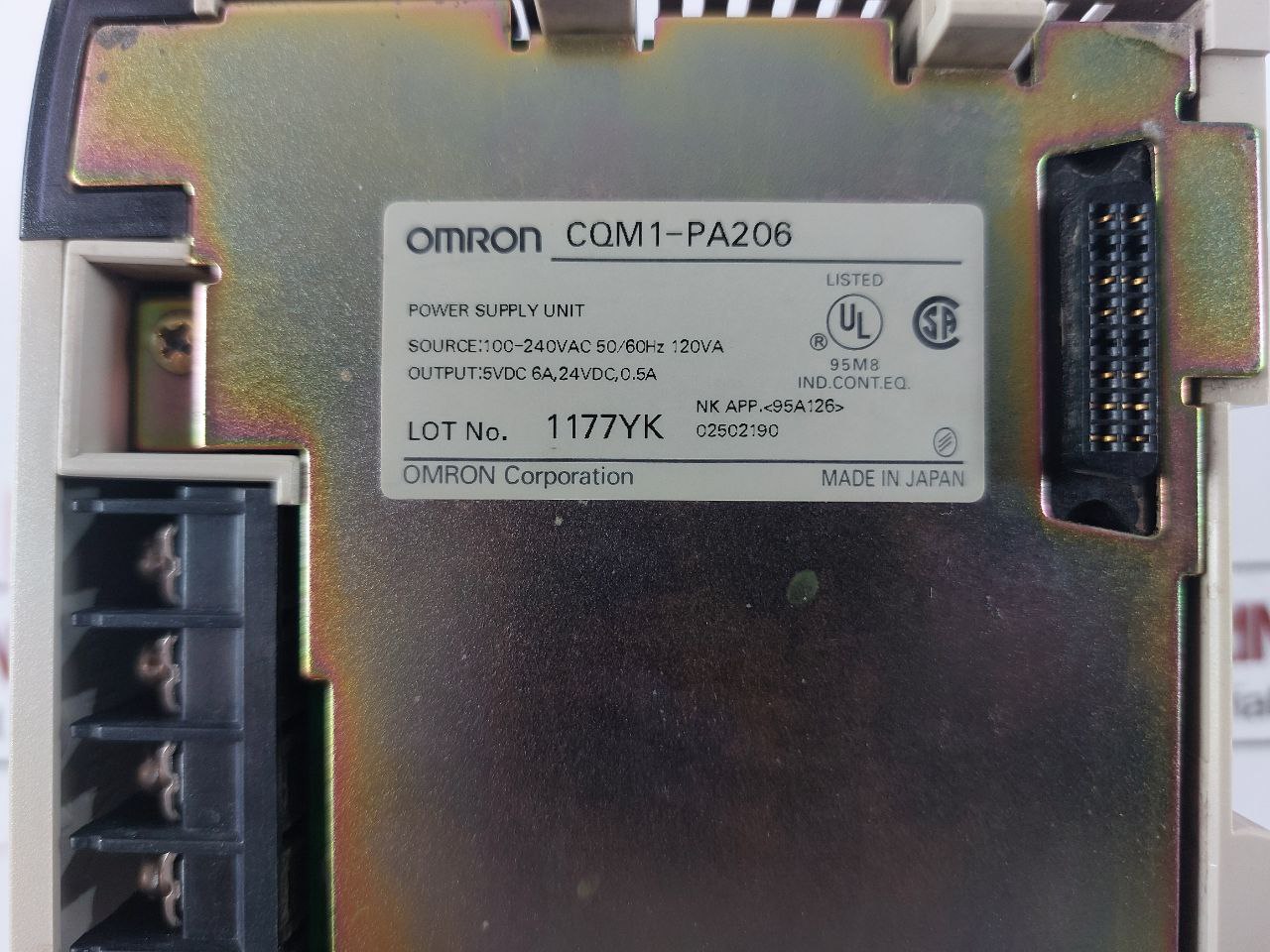 Omron CQM1-PA206 Power Supply Unit/CQM1H-CPU21 Programmable Controller