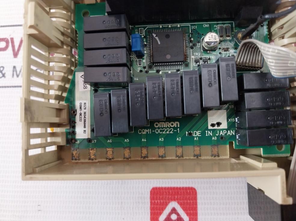 Omron Cqm1-pa206 Switching Power Supply 100-240Vac 50/60Hz 120Va Oc222 Tpb-h