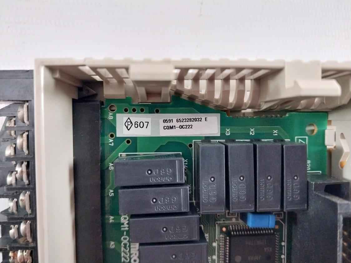 Omron Cqm1H-cpu21 Programmable Controller Cpu Unit Cqm1-pa203 100-240Vac 50/60Hz