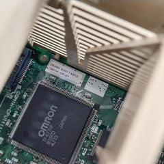 Omron Cqm1H-cpu21 Programmable Controller Unit 24V Dc 10Ma 16 Points