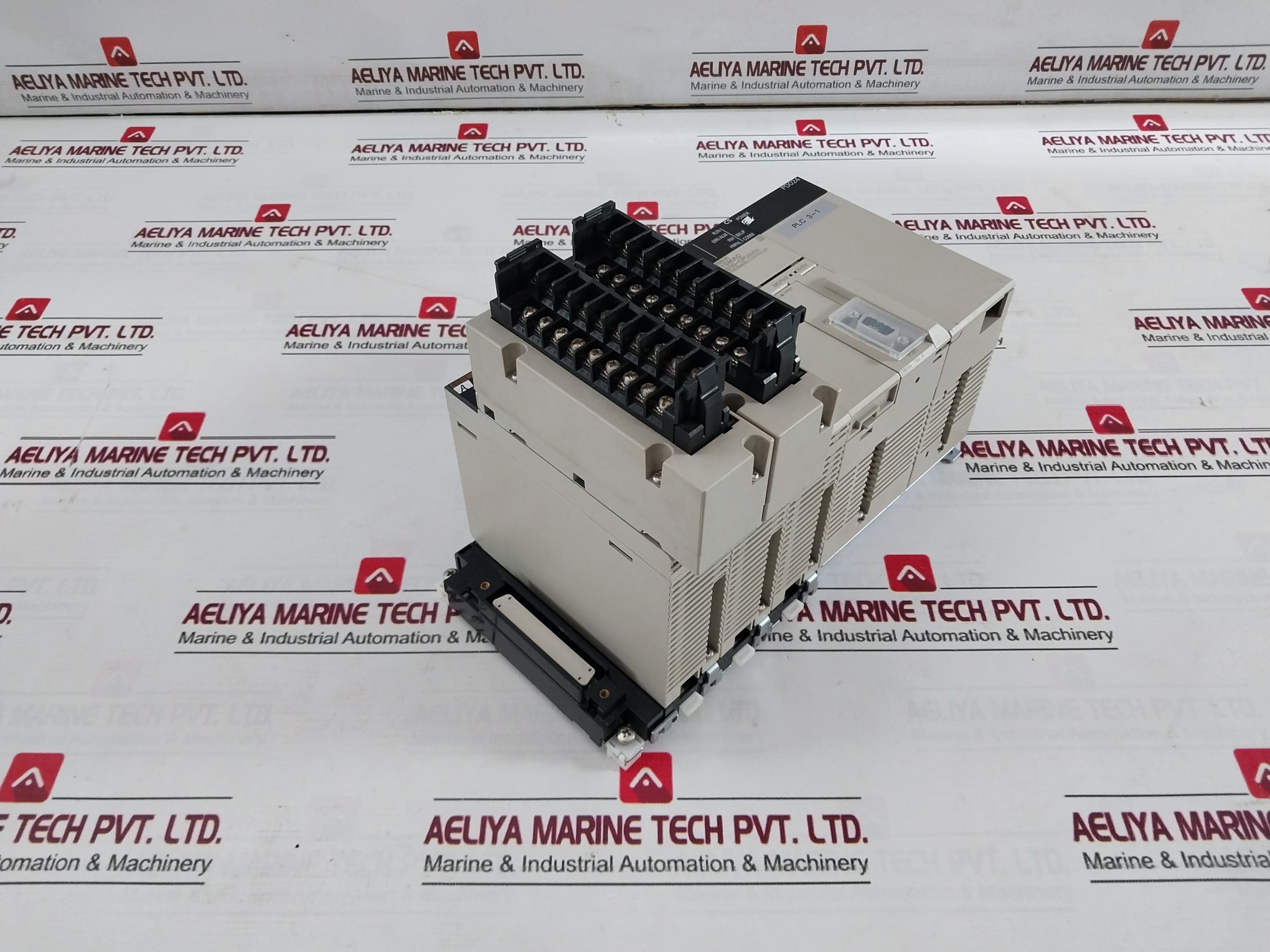 Omron Cs1G-cpu44H Programmable Controller Cpu Unit Cs1W-id211 24V Dc 7Ma 50W