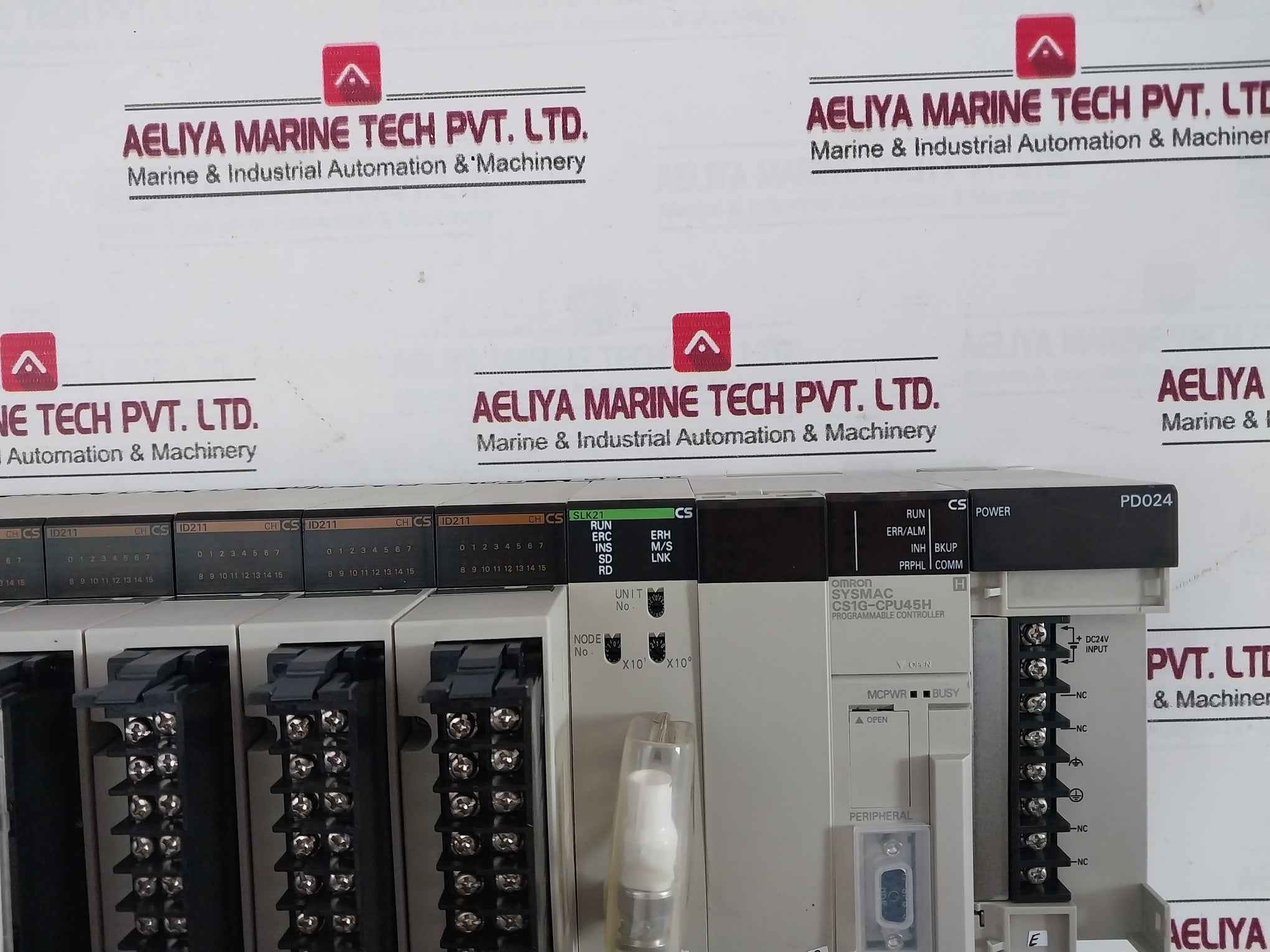 Omron Cs1G-cpu45H Programmable Controller Cpu Unit C200Hw-pd024 24V Dc 7Ma 50W