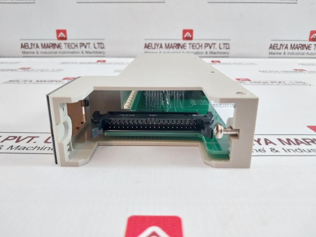 Omron Cs1W-at032 Cs-series Terminal Block Conversion Unit 04902002