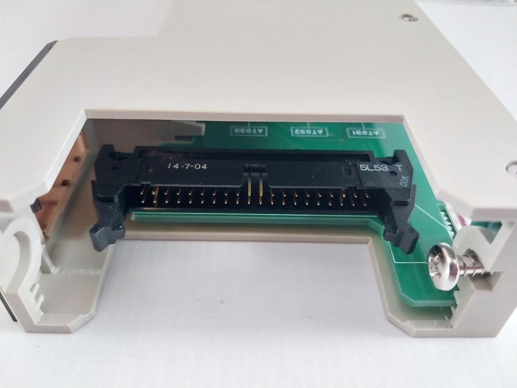 Omron Cs1W-at032 Cs-series Terminal Block Conversion Unit 04902002