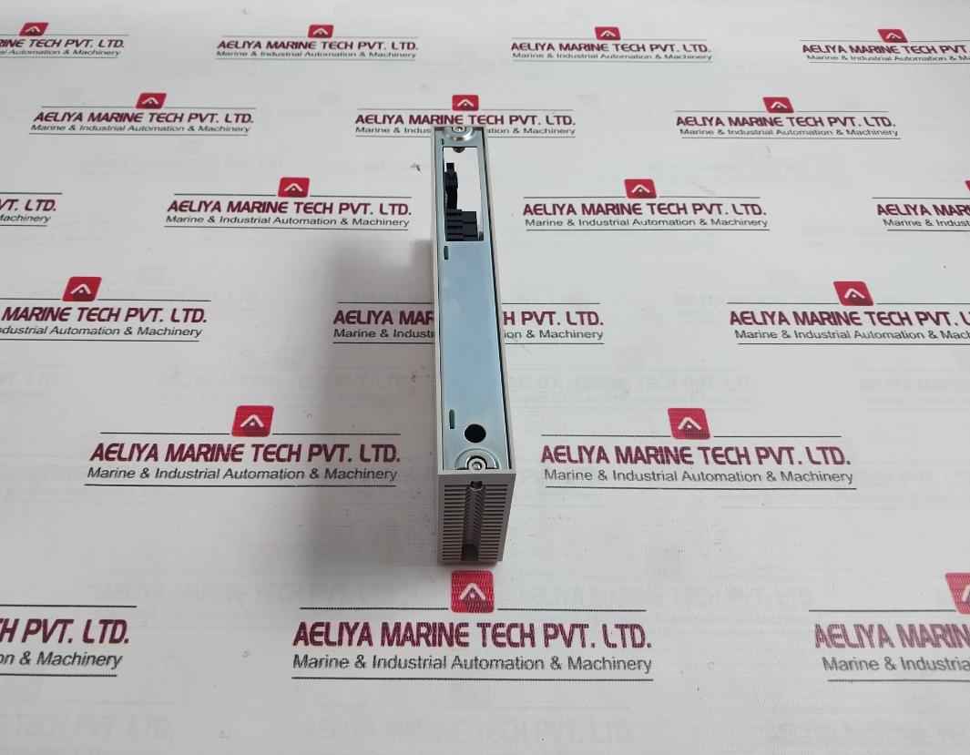 Omron Cs1W-at133 Terminal Block Conversion Unit Cs1W-at 24Vdc 120Vac 250Vac