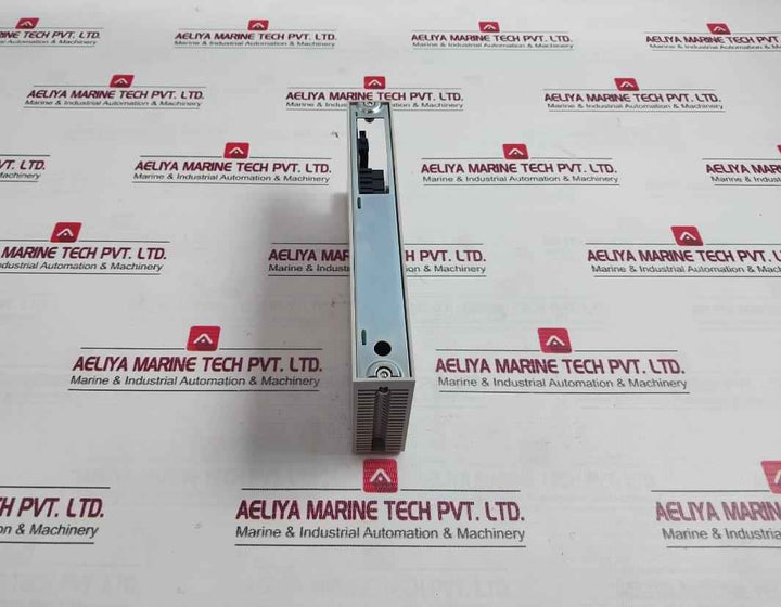 Omron Cs1W-at133 Terminal Block Conversion Unit Cs1W-at 24Vdc 120Vac 250Vac