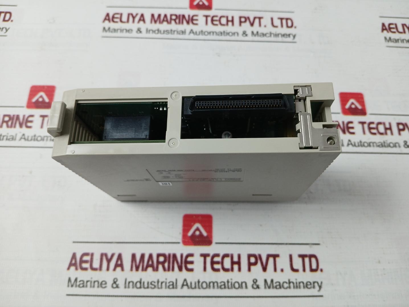 Omron Cs1W-at211 Plc I/O Module C200H-bc-v Oc211, Slk21, Cs1G-cpu44H 24Vdc 50W