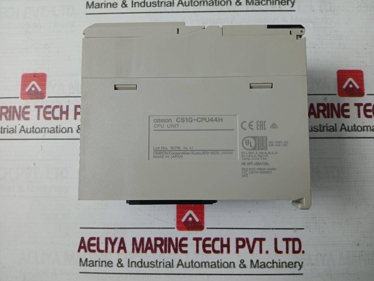 Omron Cs1W-at211 Plc I/O Module C200H-bc-v Oc211, Slk21, Cs1G-cpu44H 24Vdc 50W