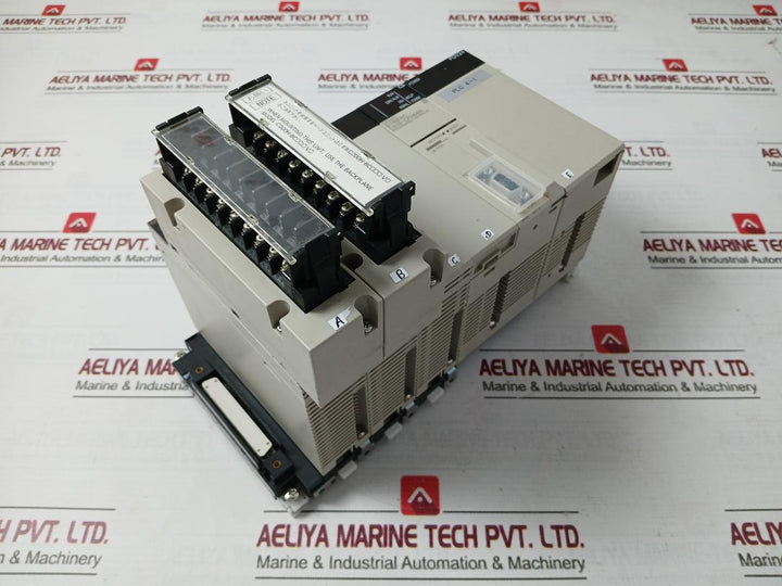 Omron Cs1W-at211 Plc I/O Module C200H-bc-v Oc211, Slk21, Cs1G-cpu44H 24Vdc 50W
